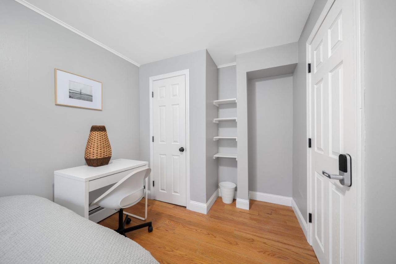 Easy Commute South Boston 4Br 1Bh Apt Kültér fotó