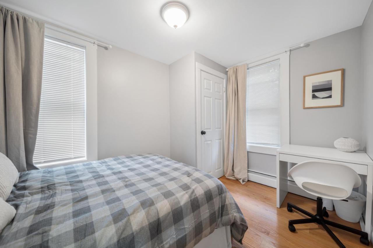 Easy Commute South Boston 4Br 1Bh Apt Kültér fotó